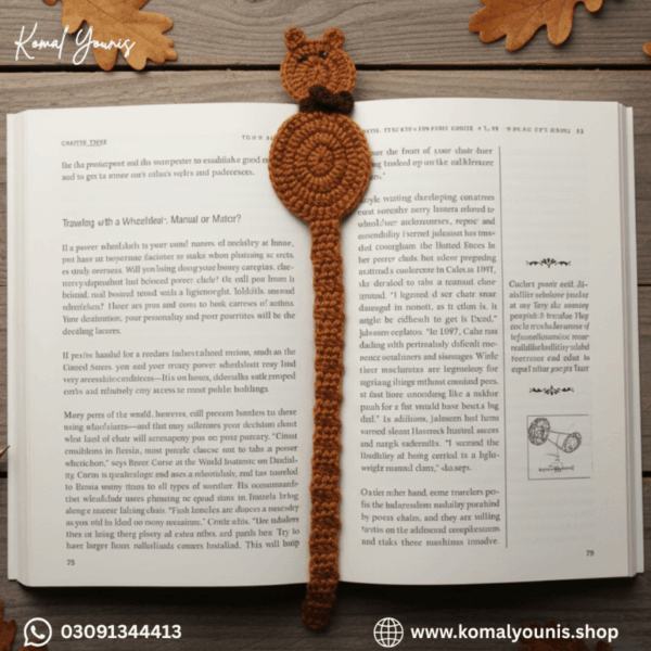 handmade-crochet-bookmark-komal-younis-shop