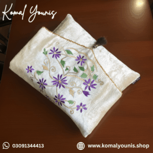 Beige Velvet Floral Quran Cover - Image 3